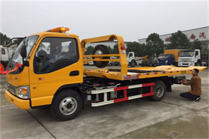 海城哪里有拖车服务